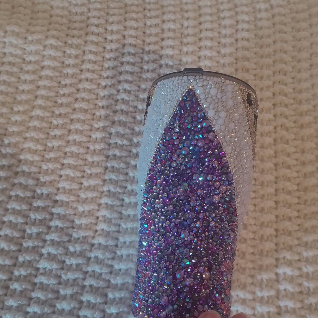 V Split Leopard Print Rhinestone Tumbler